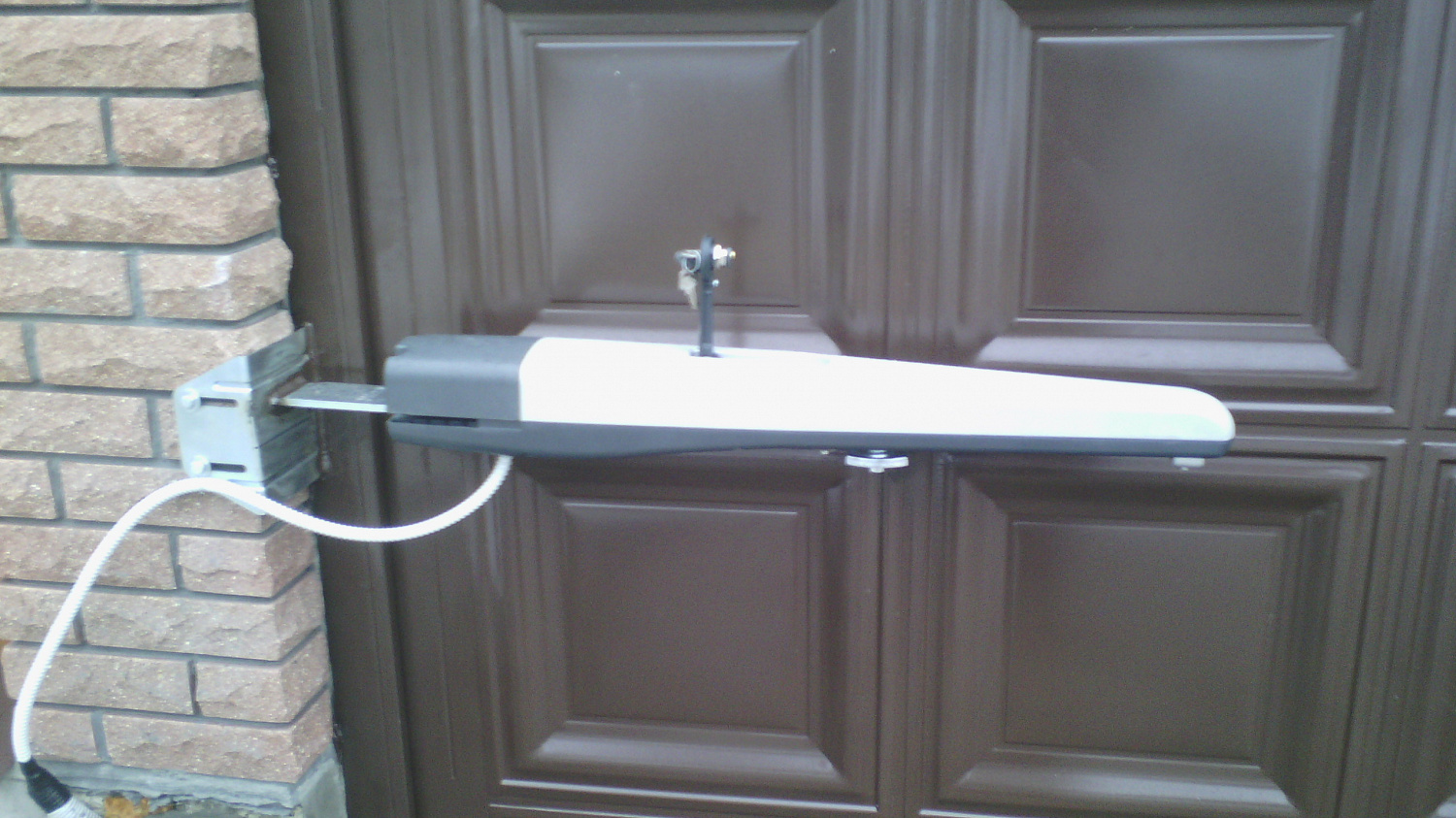 Распашные ворота производства "Каскад". с. Гореничи