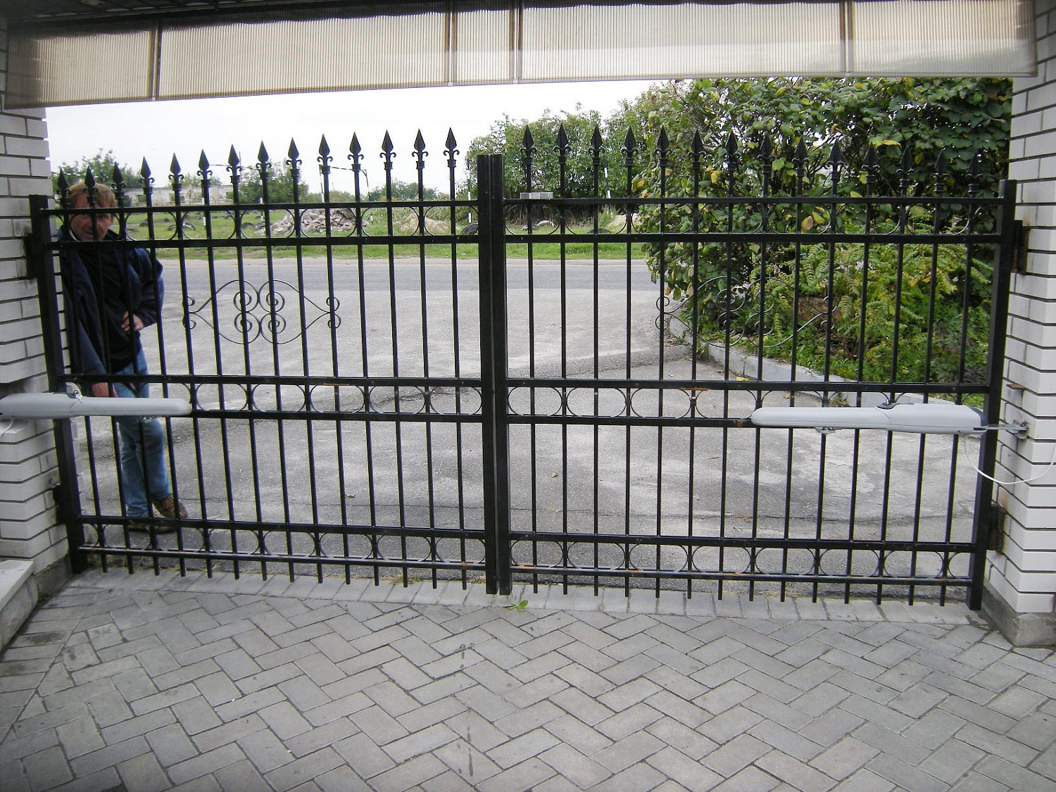 Распашные ворота из "холодной ковки". Обухов