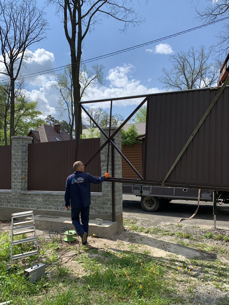 Ворота откатные автоматические  с. Ворзель.