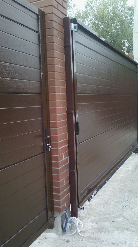 Откатные ворота и калитка серии ADS400. Рожны