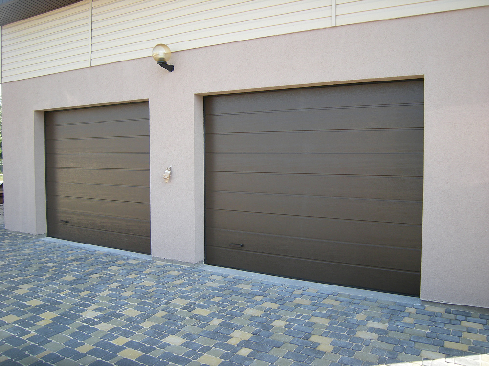 Ворота секционные автоматические Trend с пружиной растяжения.