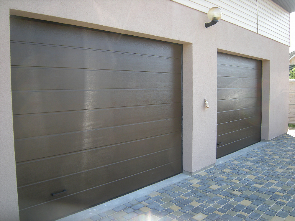 Ворота секционные автоматические Trend с пружиной растяжения.