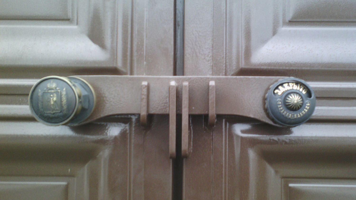 Распашные ворота производства "Каскад". с. Гореничи