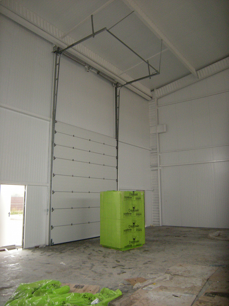 Ворота промышленные.