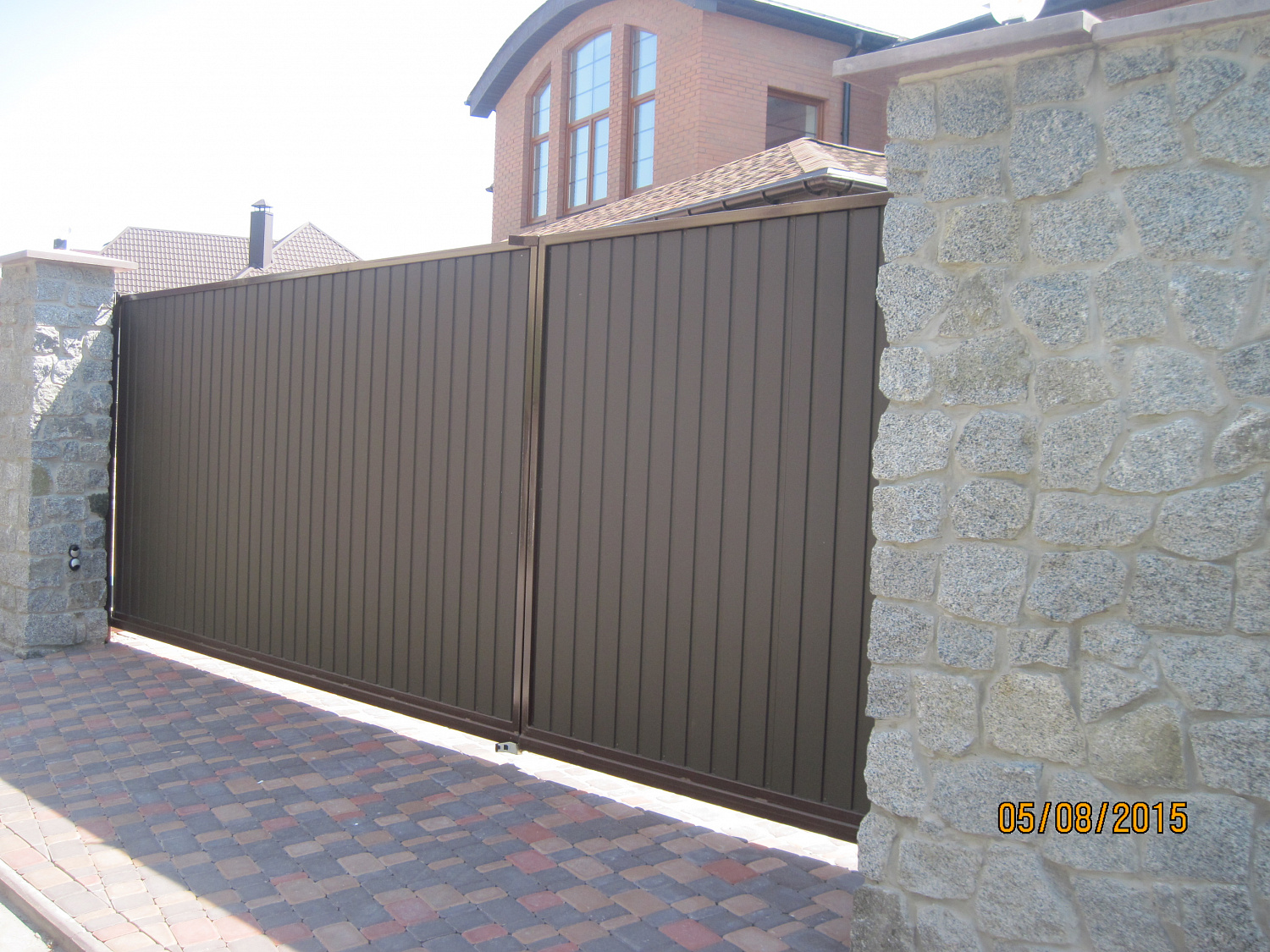 Откатные ворота, зашивка профлист ПС 10