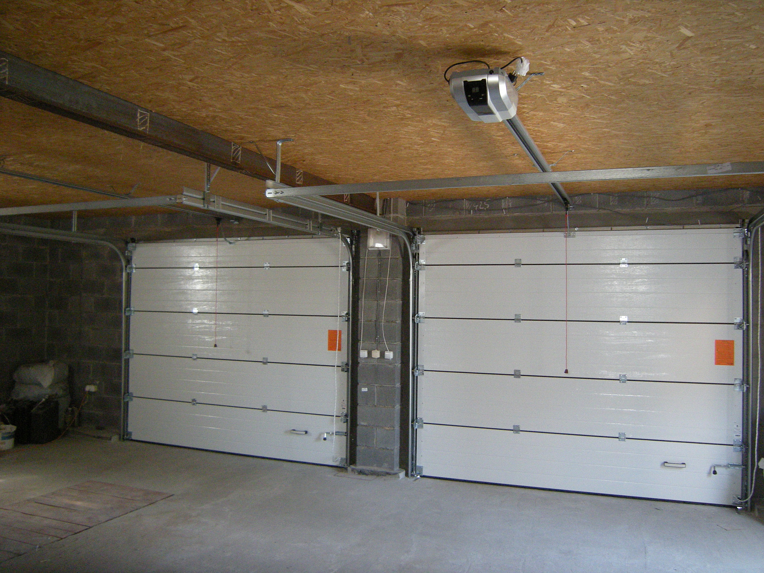 Ворота секционные автоматические Trend с пружиной растяжения.