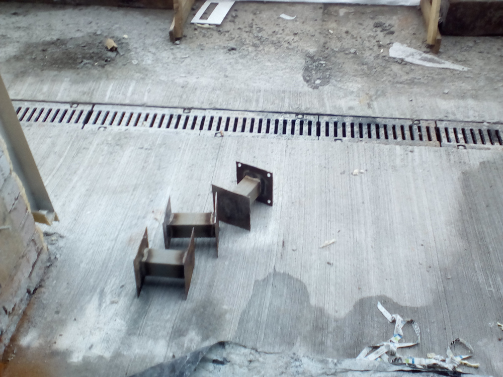 Промышленные секционные ворота Alu Therm