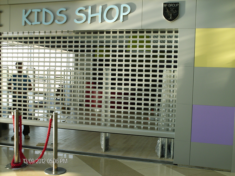 Алюминиевые роллетные решетки, в аэропорту Борисполь терминал F.