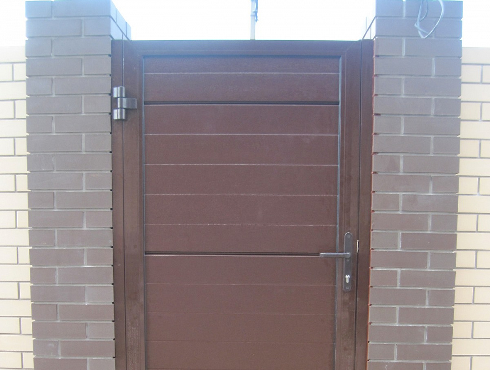 Алюмінева хвііртка серії ADS 400. Бровари.