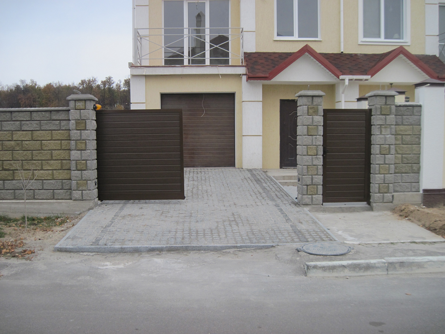 Откатные ворота и калитка серии ADS400. Михайловская Рубежовка