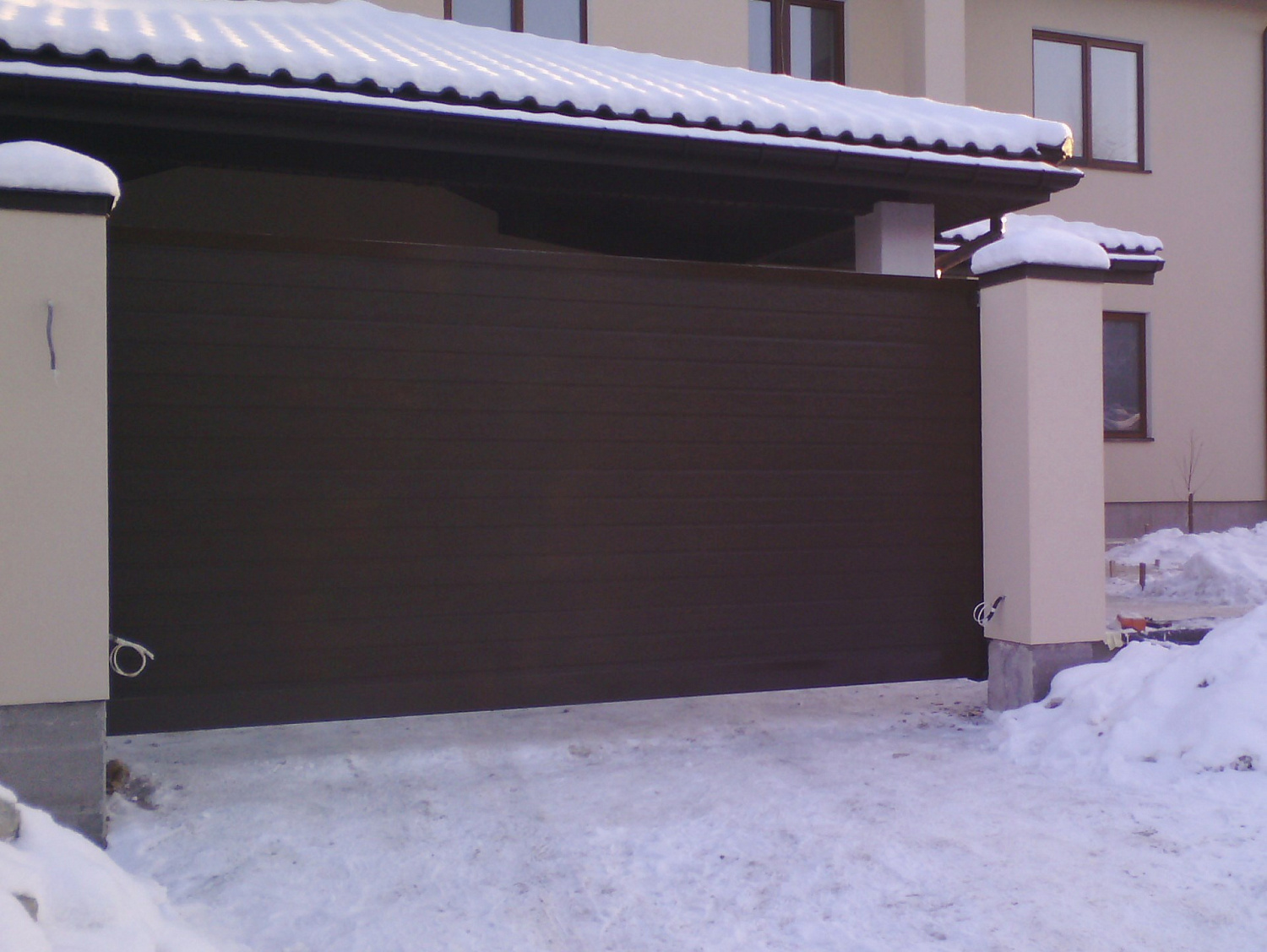 Откатные ворота и калитка серии ADS400. Малютенка