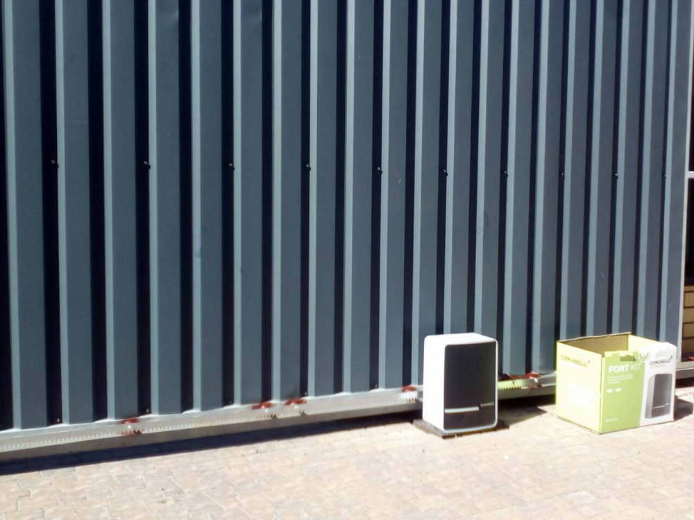 Автоматика для відкатних зсувних воріт FORT Comunello.