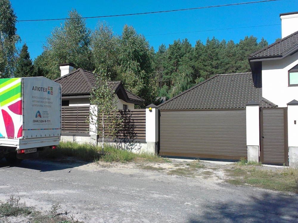 Откатные ворота и калитка серии ADS400. Малютенка