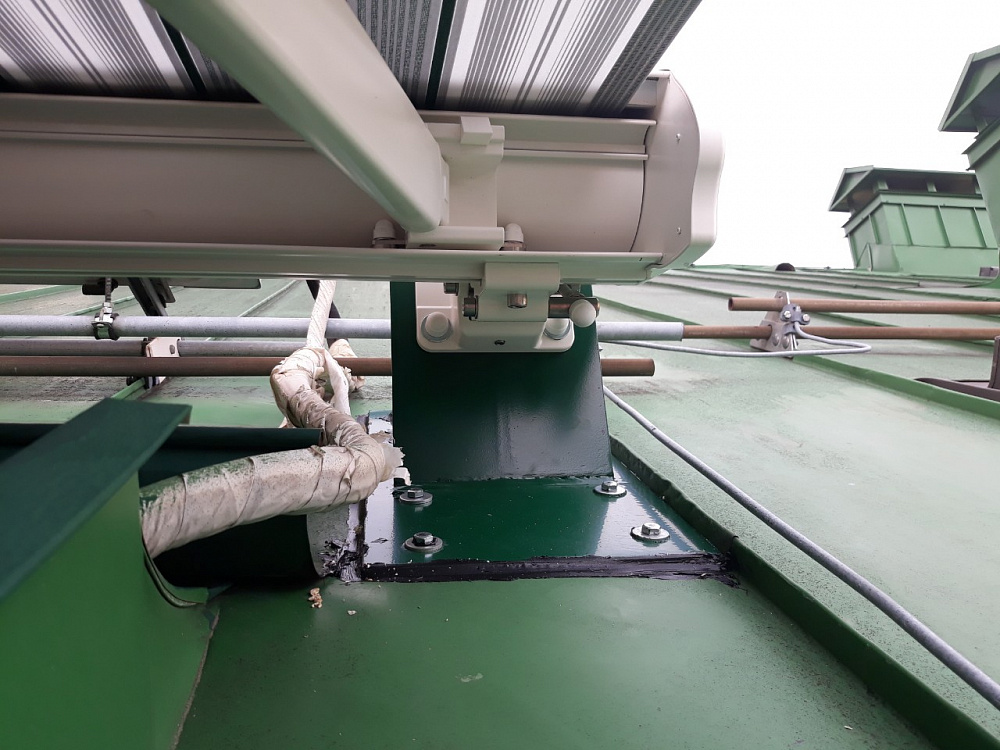 Маркіза касетна преміум SIROCCO. Автоматика Somfy, датчик вібрації.