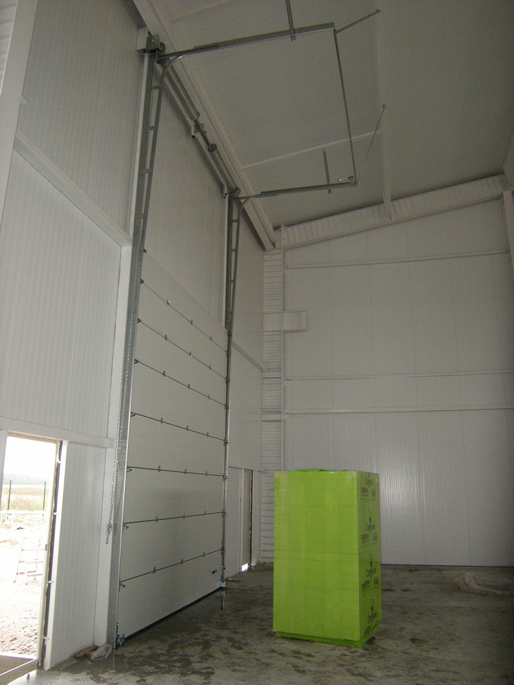 Ворота промышленные.