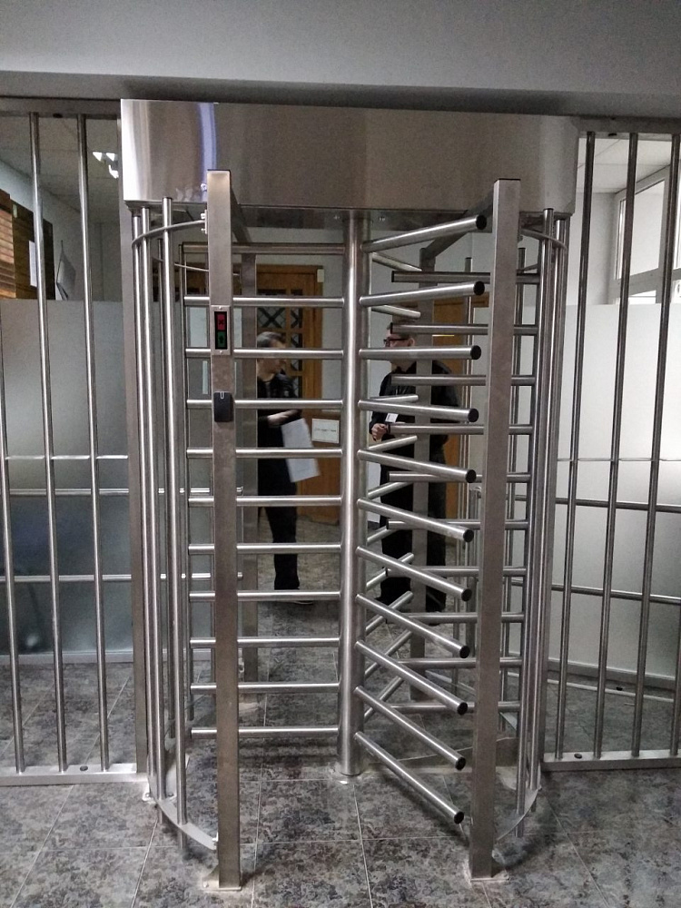 Турнікет однопрохідний повноростовий Sesam з огорожею. Прокуратура Дарницького р-ну. м. Київ.