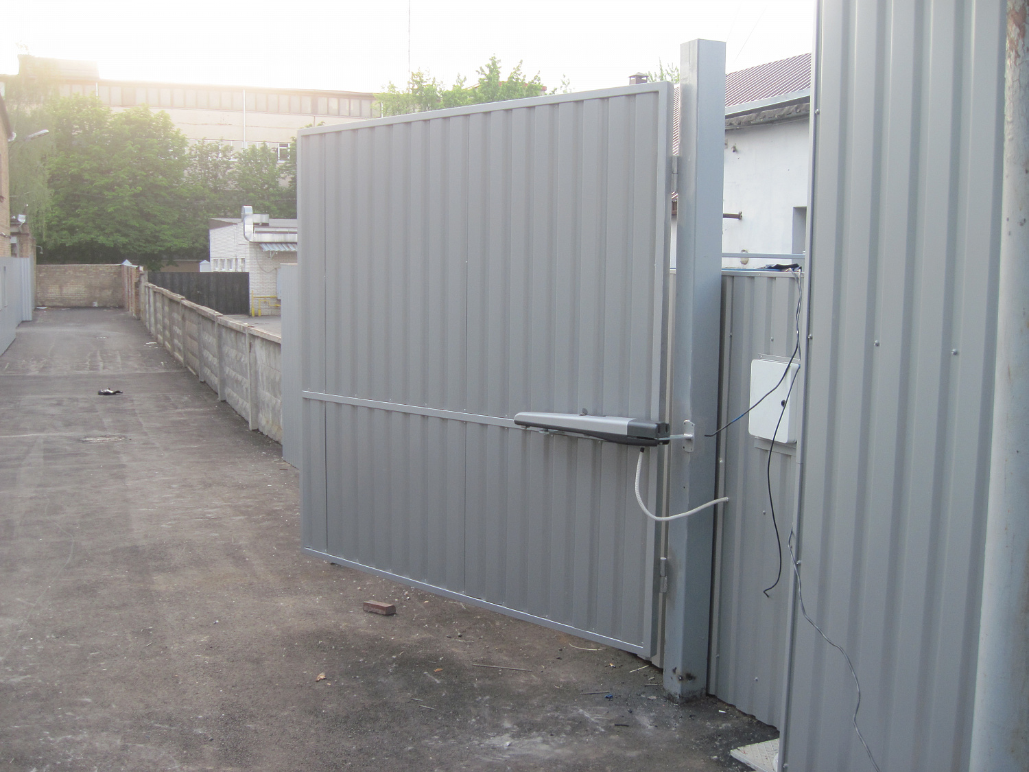 Въездная группа завода Фарма Стар. Киев