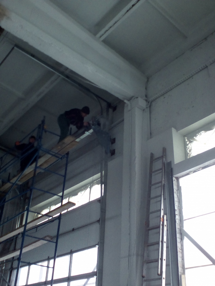 Промышленные секционные ворота Alu Therm