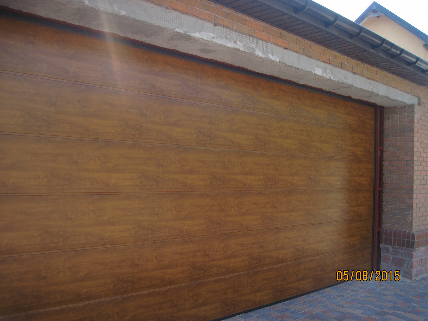 Секционные ворота серии СLASSIC