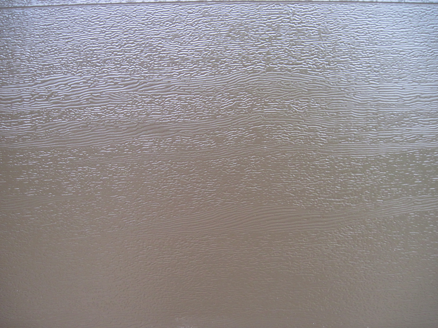 Секционные ворота с автоматическим приводом.