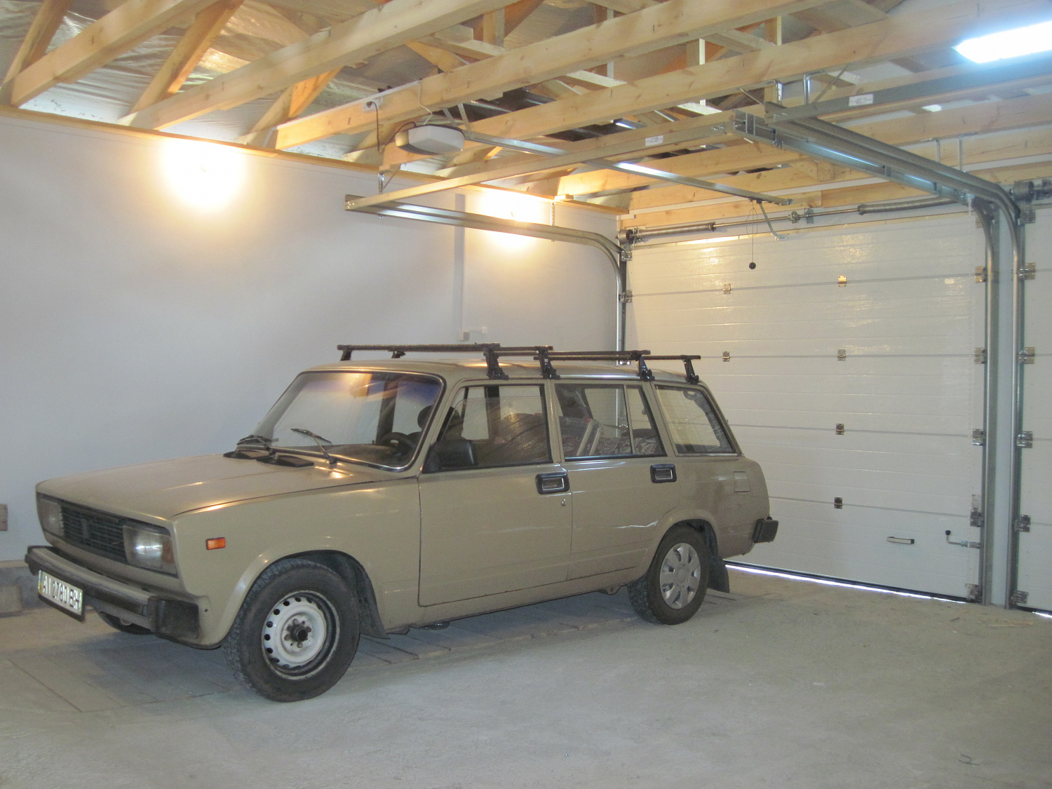 Ворота гаражные Алютех. Панель М-гофр, цвет белый,торсионные пружины.