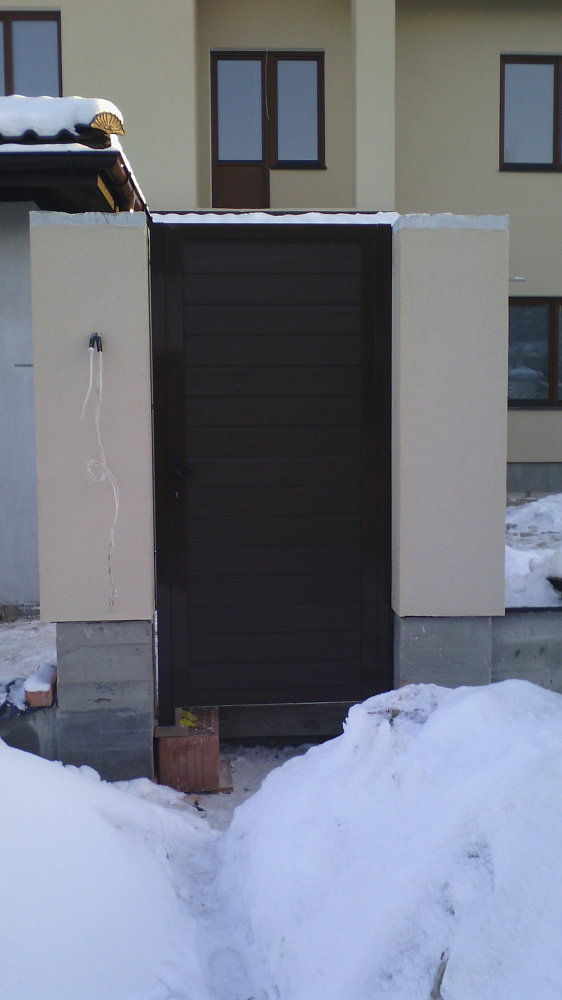 Откатные ворота и калитка серии ADS400. Малютенка